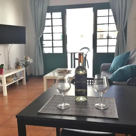 Apartamento Relax & Pool Next To The